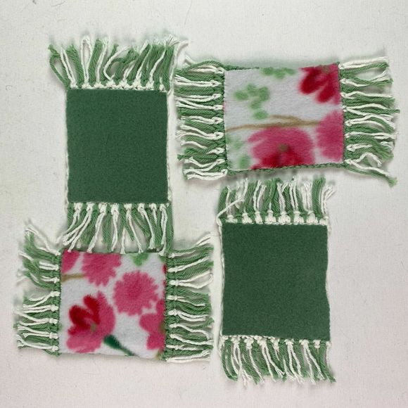 Mug Rugs Coasters Handmade Crochet Green White Fringe Set of 4 Home Decor - Picture 7 of 8